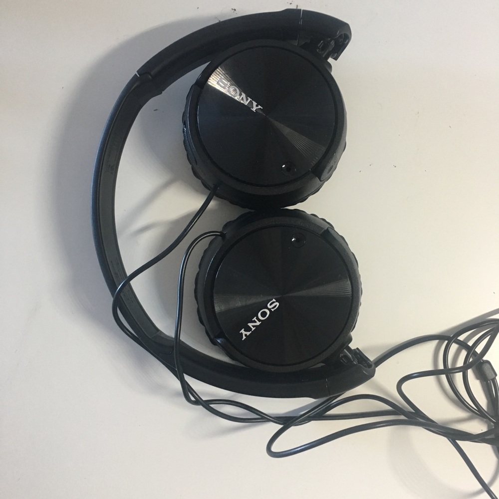 Song headphones